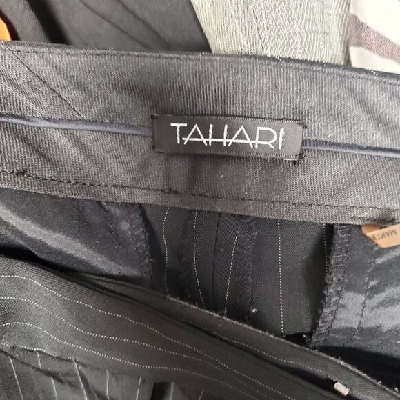 Tahari Women's Black Pinstripe Wide Leg Career Work Pant Trousers Size 4 - Picture 3 of 4